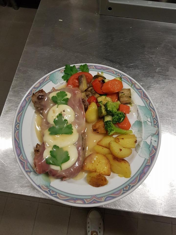 Fino Da Mario Hotel Ebersbach an der Fils Екстериор снимка